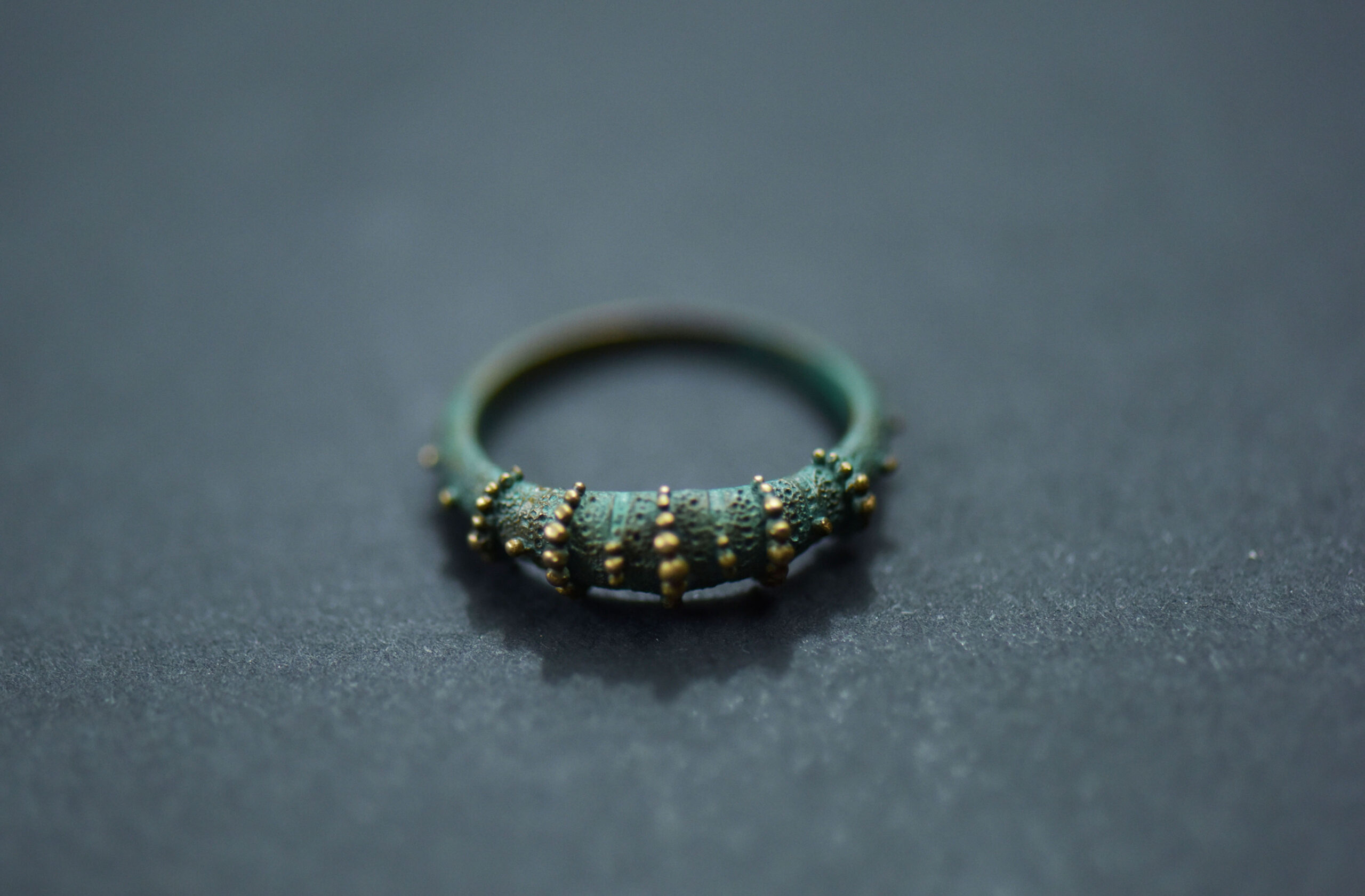 Bague oursin bronze